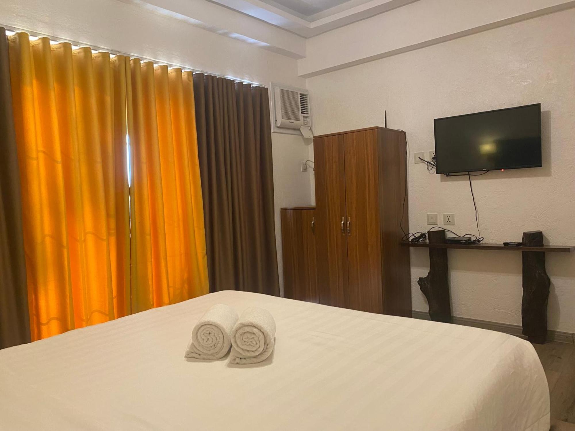 El Puerto Marina Beach Resort & Vacation Club Lingayen Esterno foto